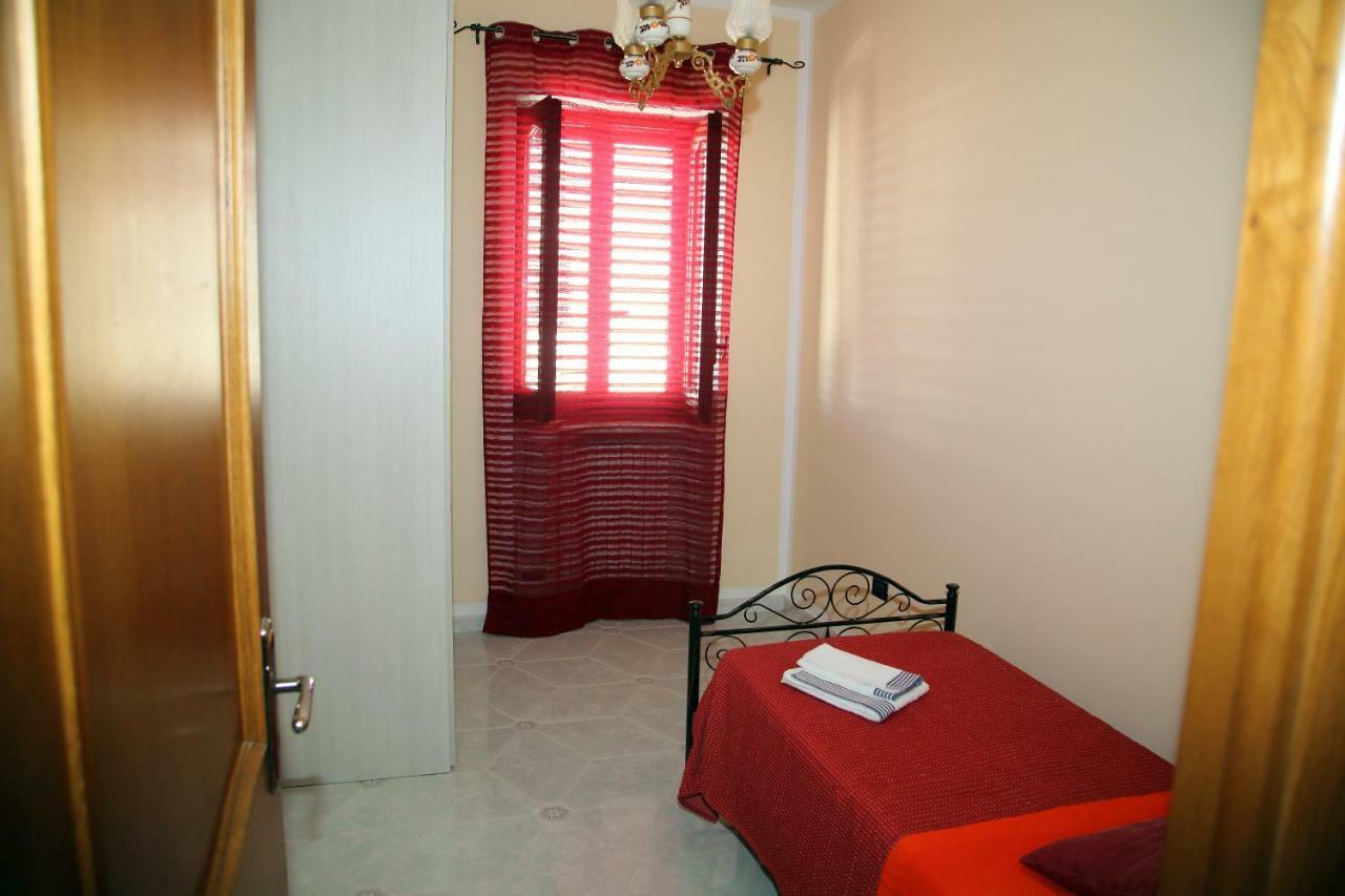 Sant'Andrea Apartment Триказе Екстериор снимка