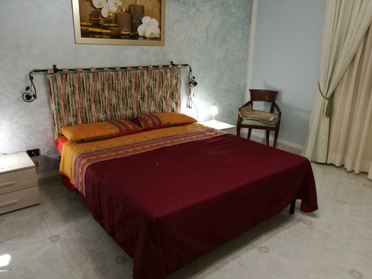 Sant'Andrea Apartment Триказе Екстериор снимка